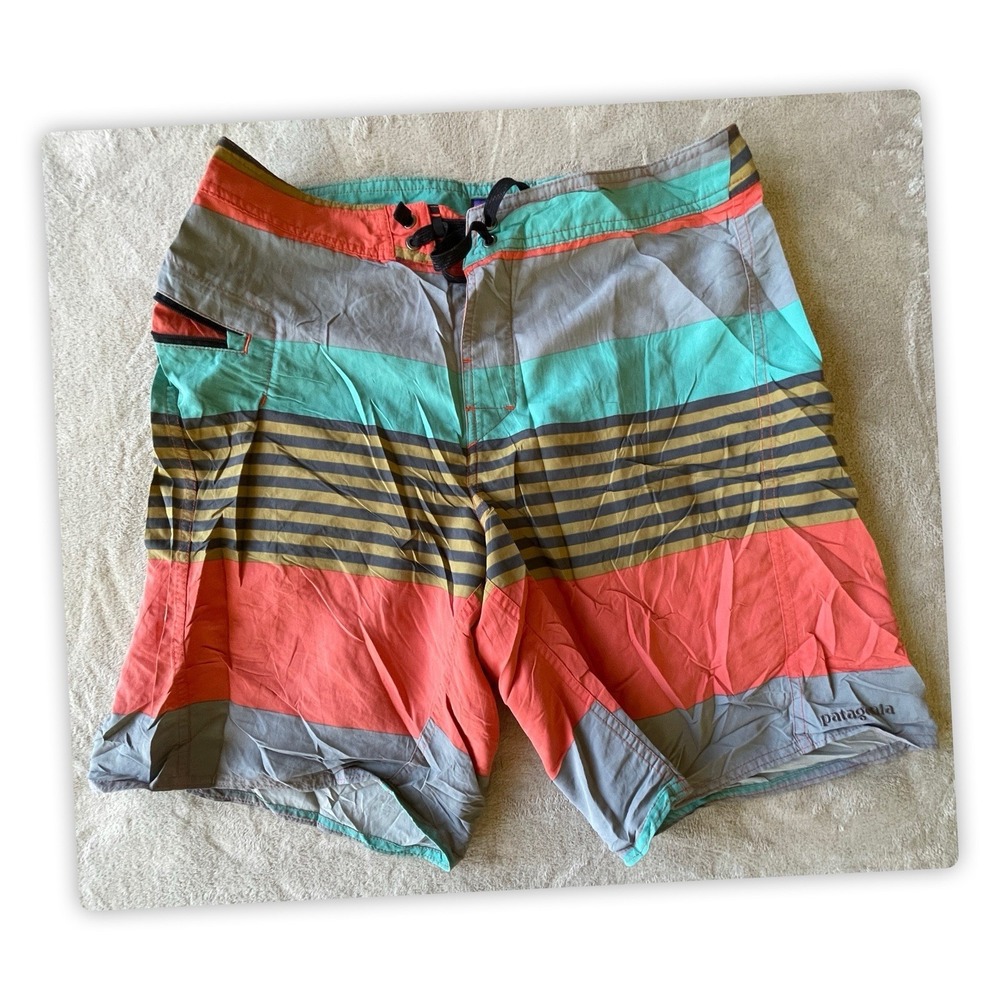 Patagonia Men's Board Shorts Swim Trunks Size‎ 32 In Beachy Sunset Colors